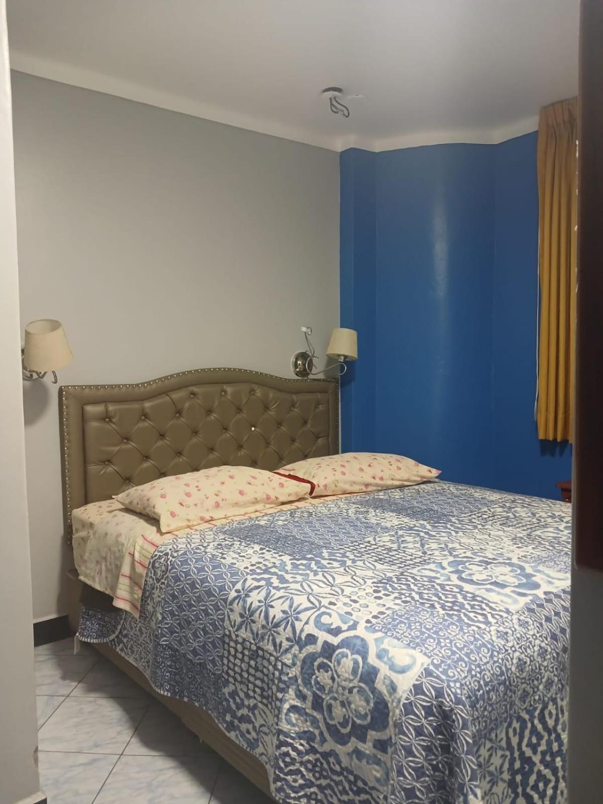 Hospedaje Karol Hotel Аякучо Екстериор снимка