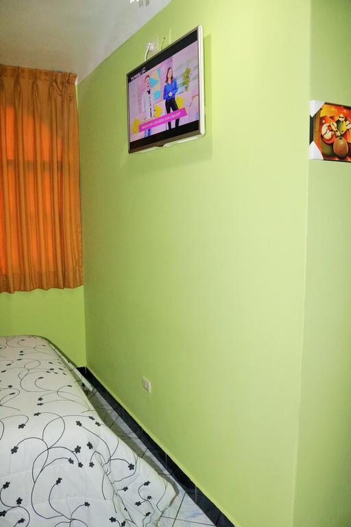 Hospedaje Karol Hotel Аякучо Екстериор снимка