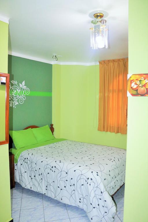 Hospedaje Karol Hotel Аякучо Екстериор снимка
