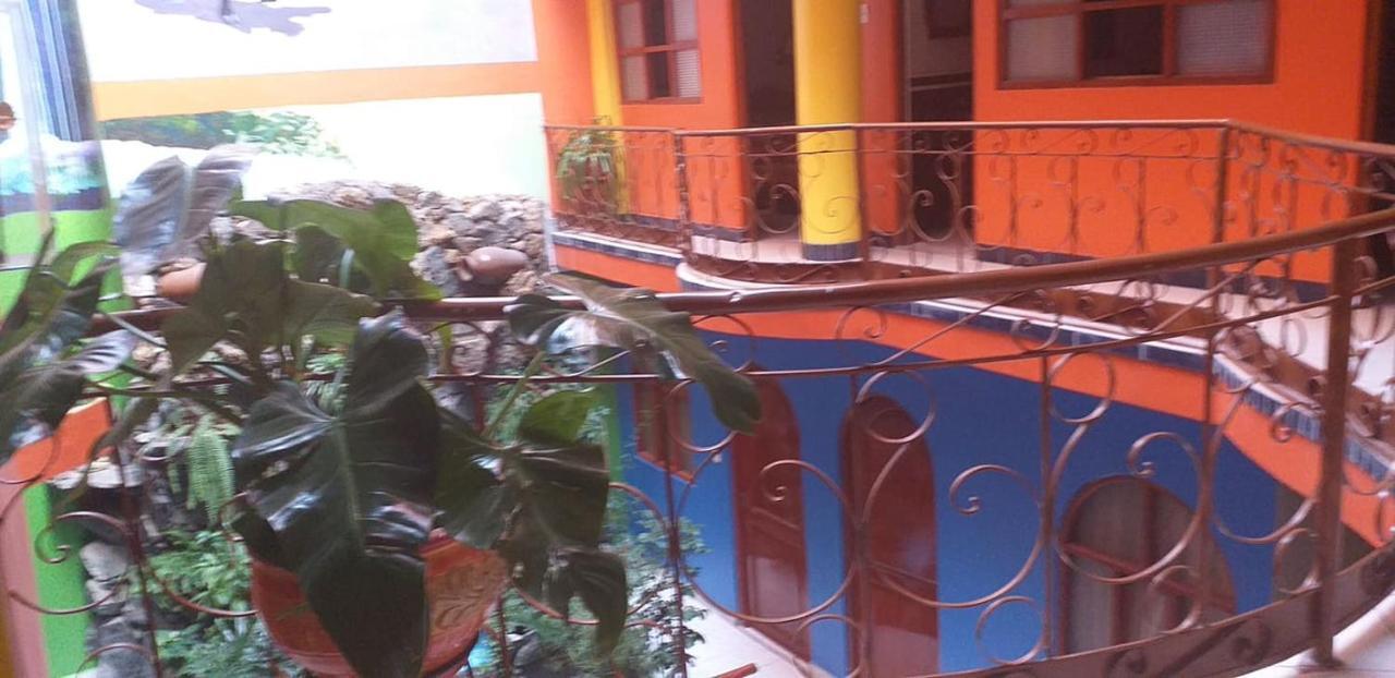 Hospedaje Karol Hotel Аякучо Екстериор снимка